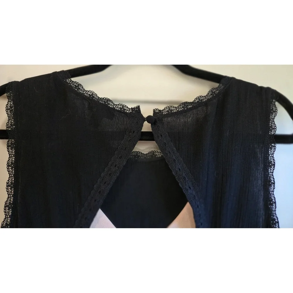 Torrid Whimsygoth Black Crinkle Gauze Lace Trapeze Dress Sleeveless Size 1, L/XL - Picture 11 of 14